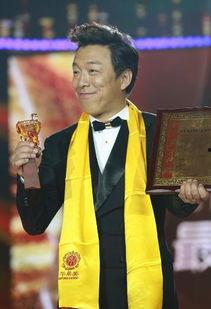 黄渤第一次获奖视频,感动瞬间回顾